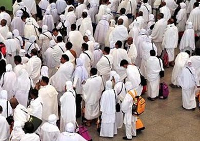 معتمرين - ارشيفية